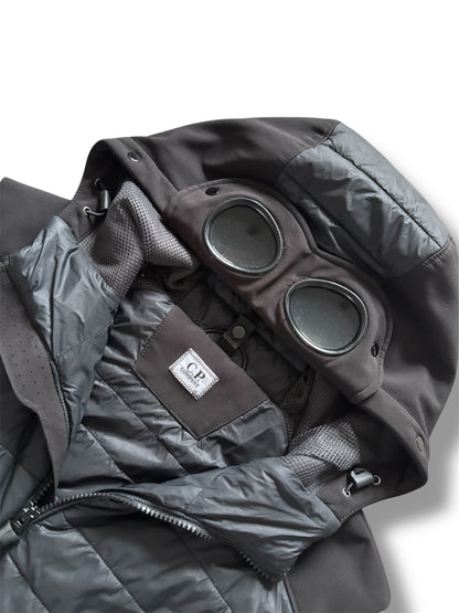 Black cp company goggle gilet size medium/48