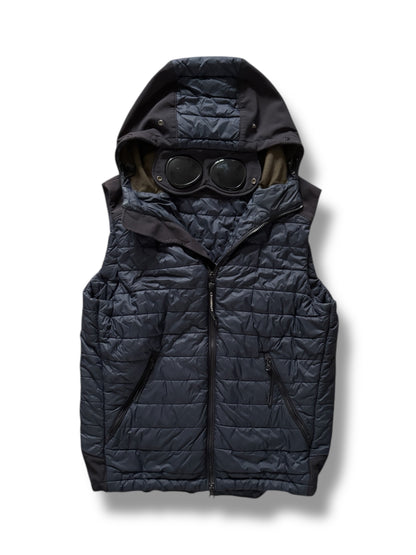 Navy and black cp company goggle gilet size large/50