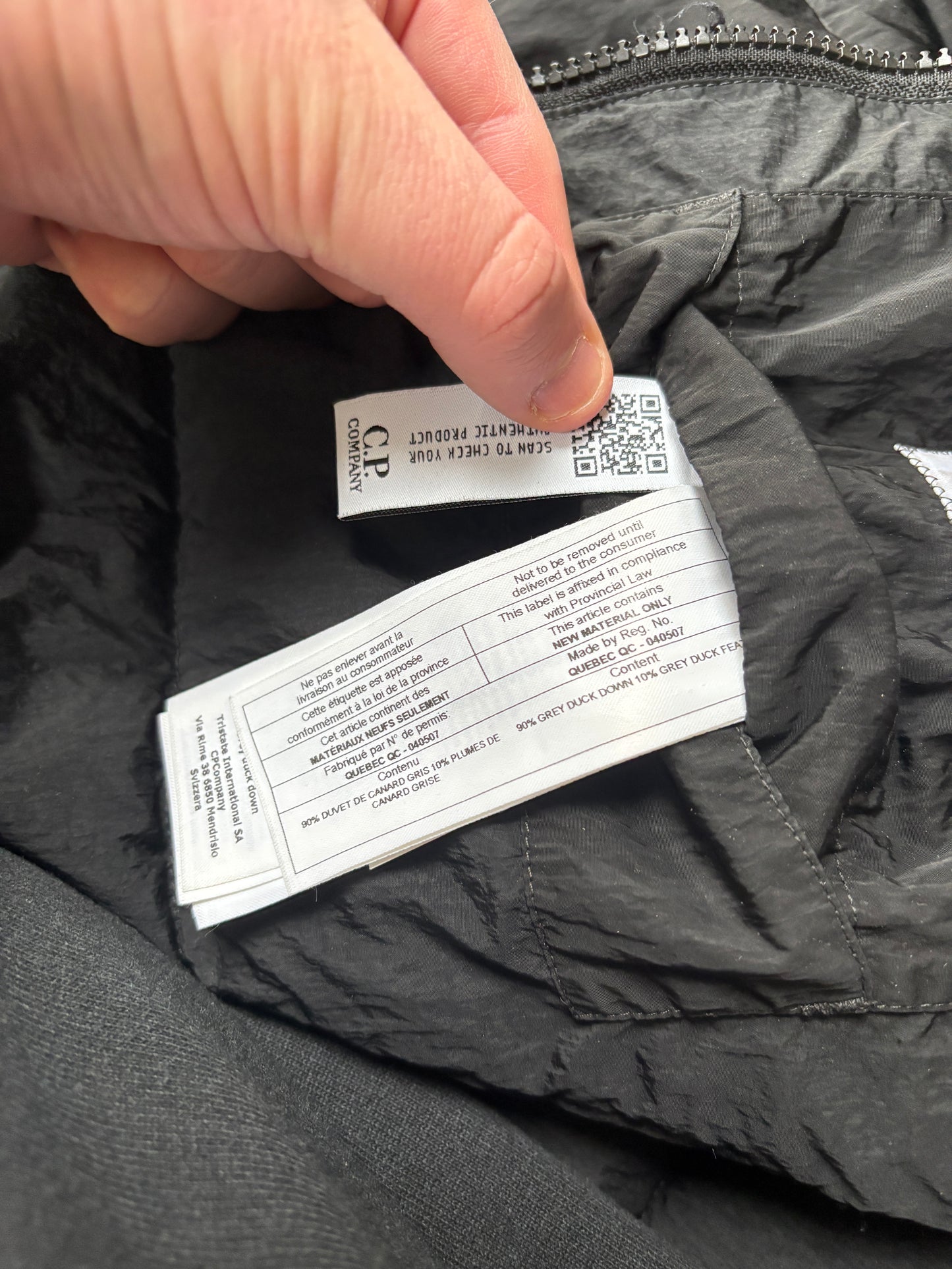 Black cp company eco chrome-r puffer jacket size large