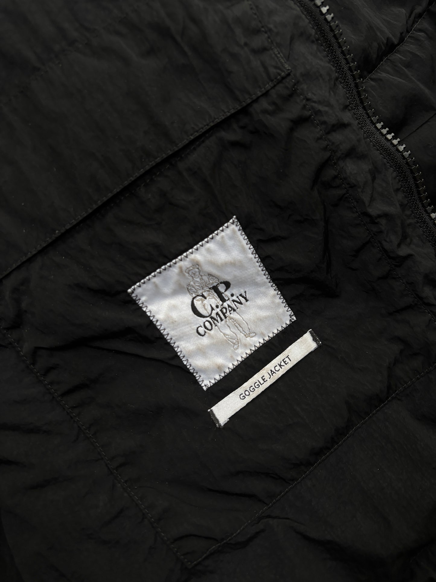 Black cp company eco chrome-r puffer jacket size large