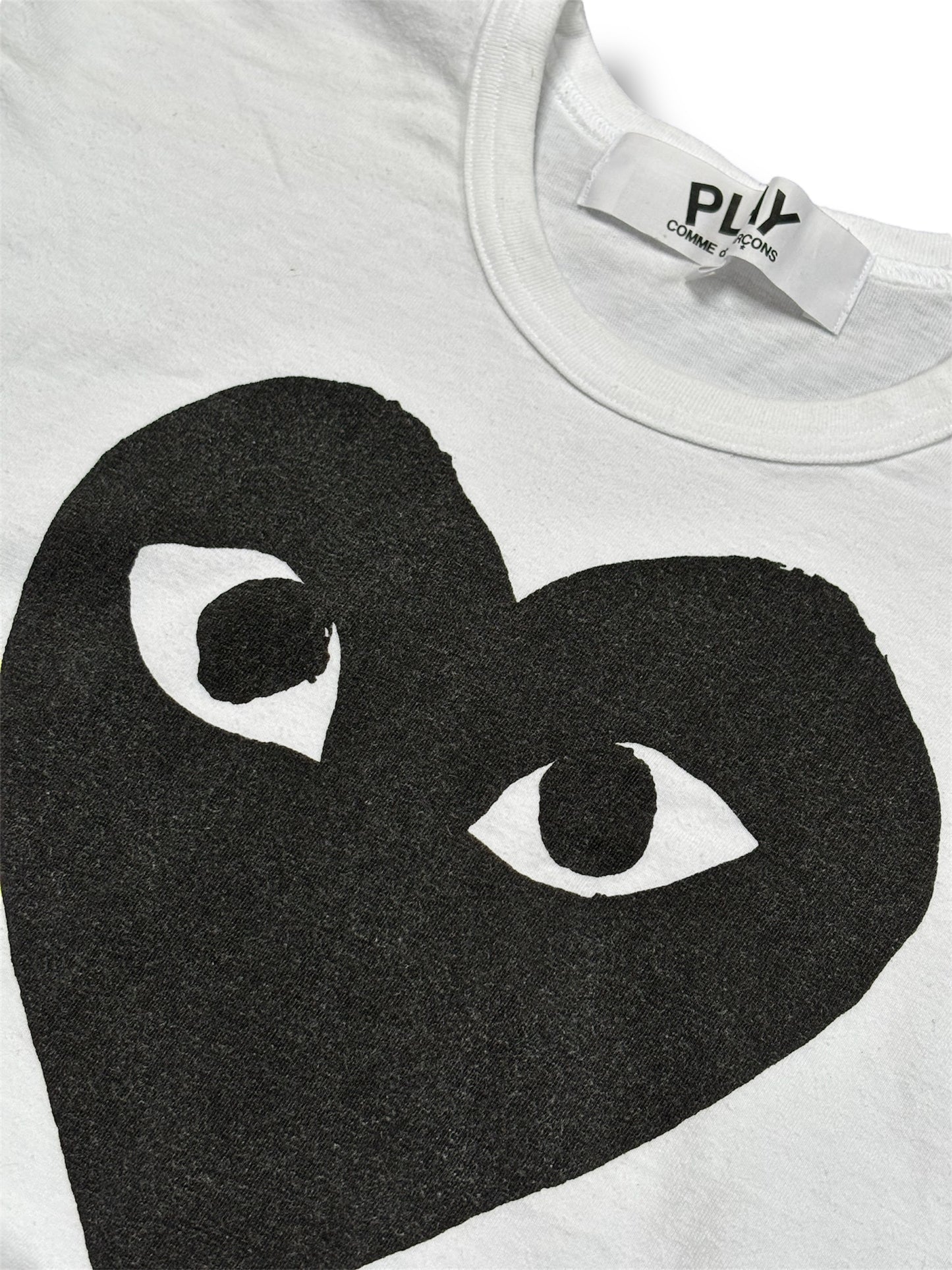 White comes des garçons play T-shirt size medium